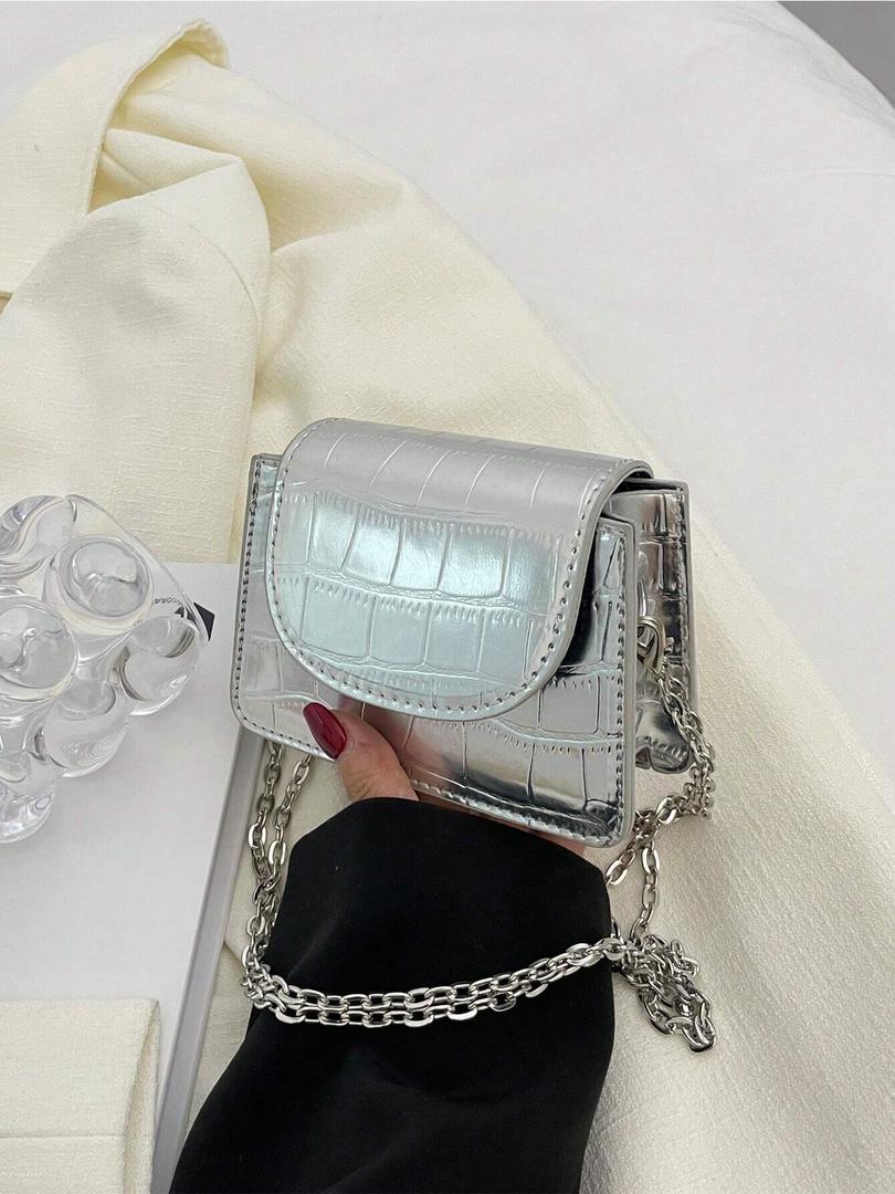 کیف نقره ای